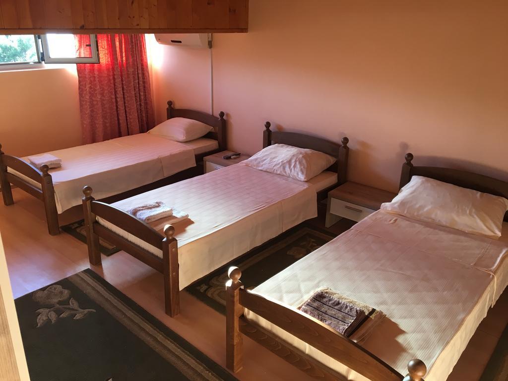מוסטר Mell Apartments מראה חיצוני תמונה