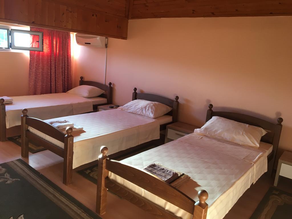 מוסטר Mell Apartments מראה חיצוני תמונה