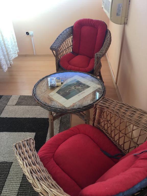 מוסטר Mell Apartments מראה חיצוני תמונה