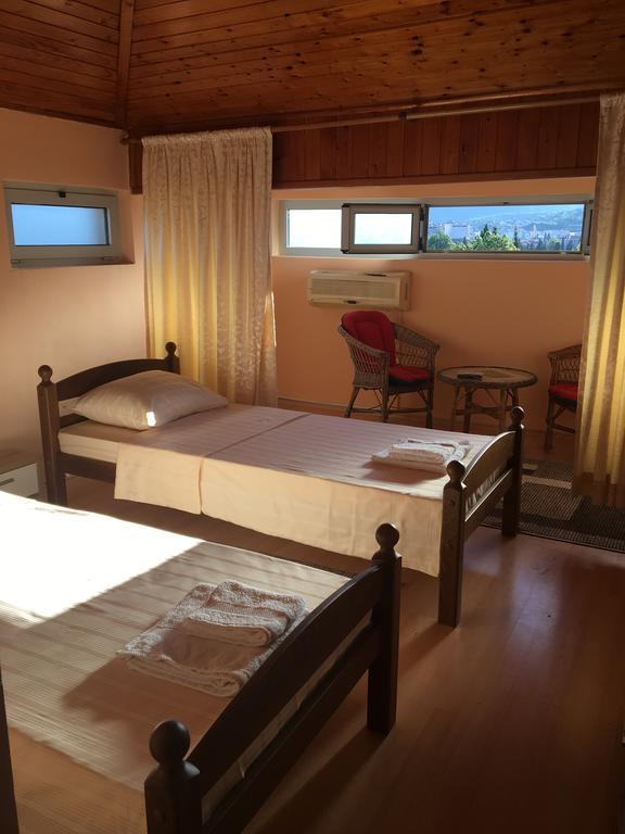 מוסטר Mell Apartments מראה חיצוני תמונה