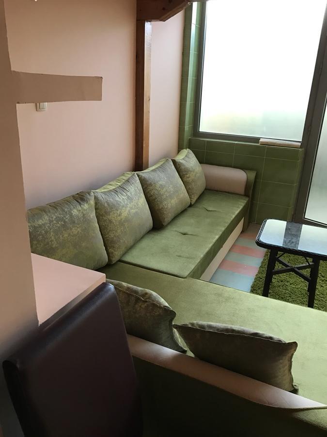 מוסטר Mell Apartments מראה חיצוני תמונה